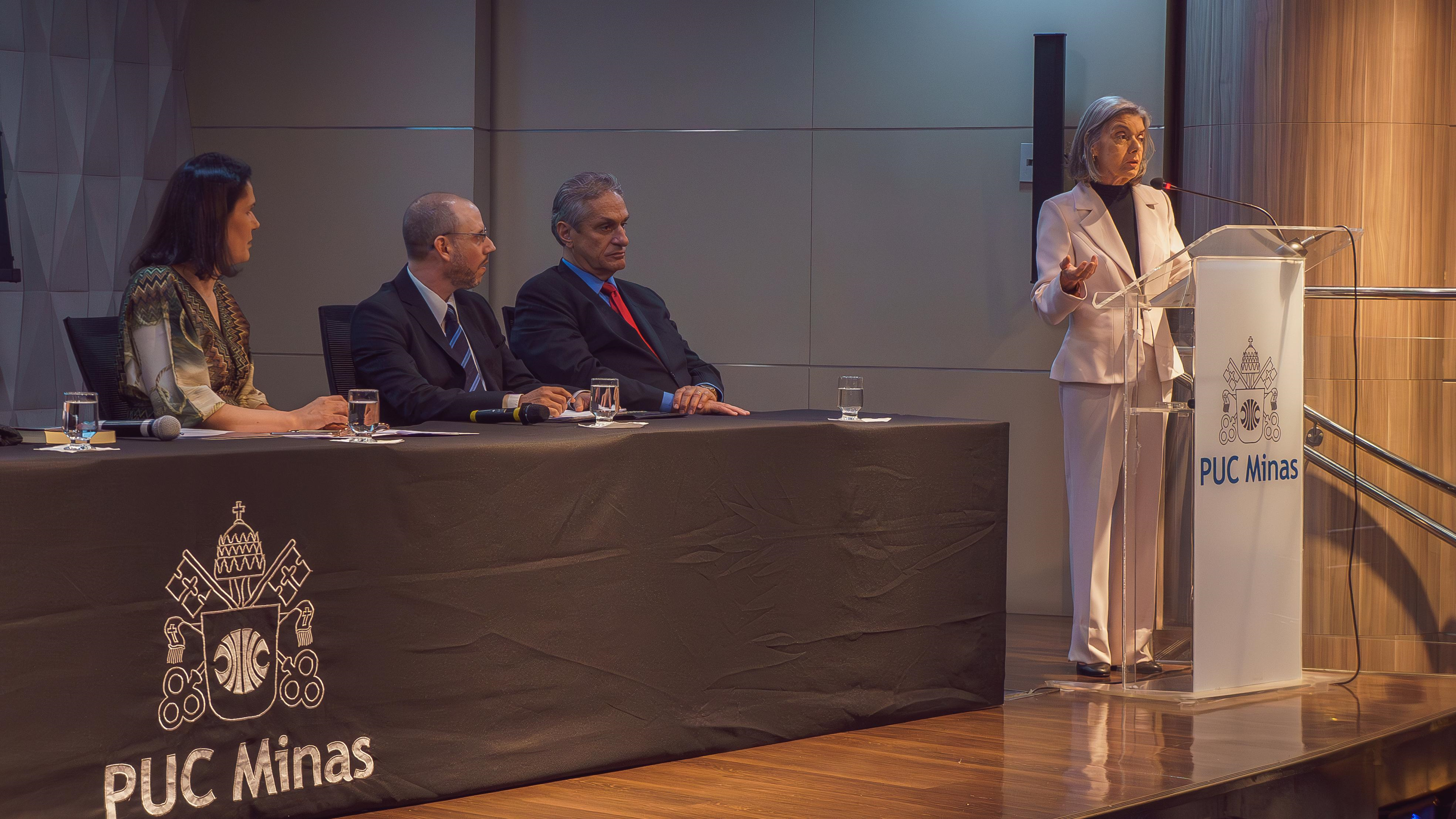 OAB Barro Preto - Evento da Comissão Especial de Direito Internacional Migratório, Refúgio e Apatríadia