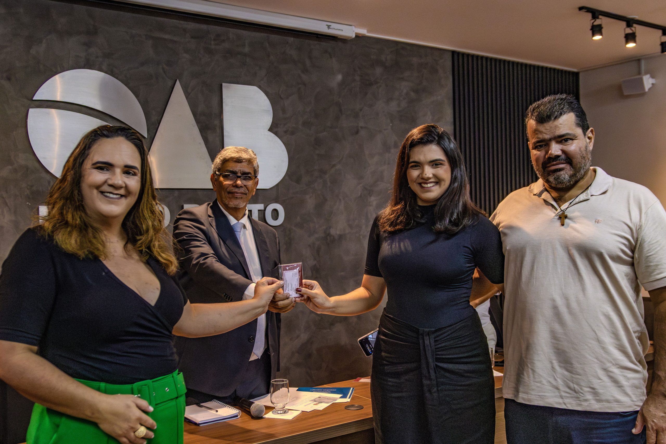 OAB Barro Preto - 19.3.25 – Entrega das primeiras carteiras da OAB Barro Preto